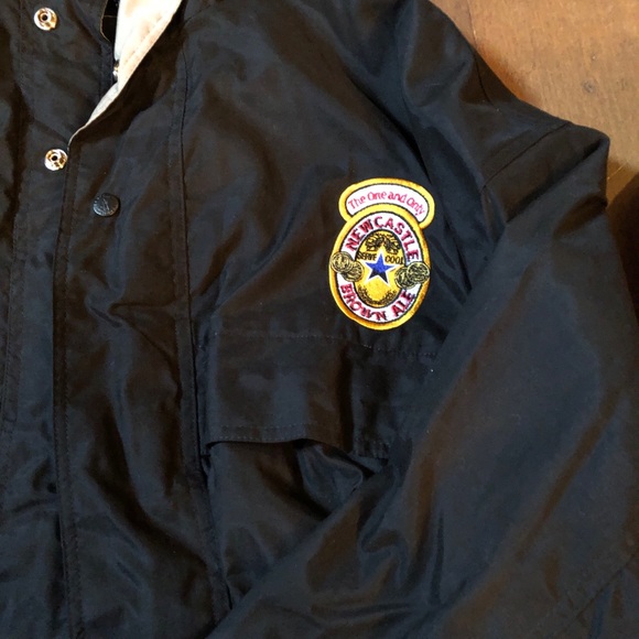 SPOTLIGHT Men’s Newcastle Windbreakers x 2 NWOT Lg - Picture 3 of 3